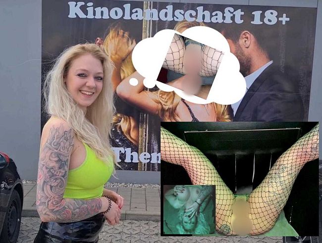 Valery_Venom Porno Video: Kostenlose AO-fi**matratze! Im p*rnokino in der fi**box besamt!