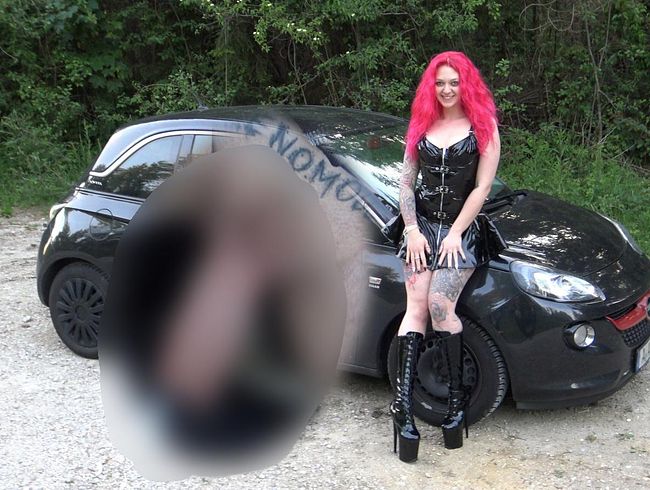 Valery_Venom Porno Video: Lack cream**e am StraßenStri**