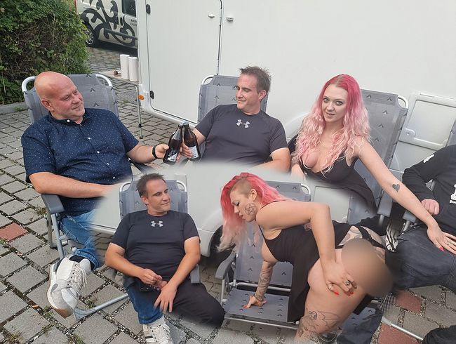 Valery_Venom Porno Video: OMG! Dreister geht’s nicht Fremdfi** vor seinen Augen